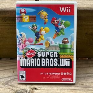 Nintendo Wii Game New Super Mario Bros. in Plastic Case